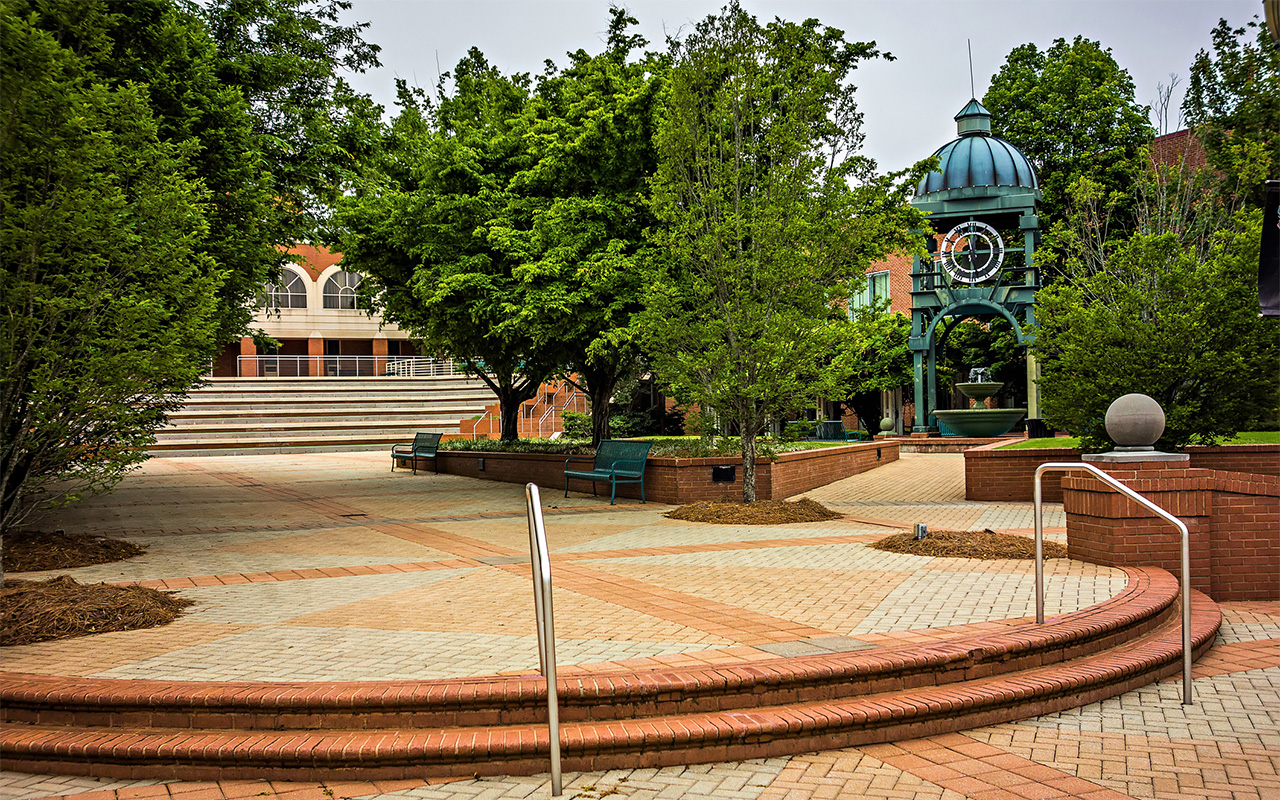 photo of downtown of old town rock hill south carolina