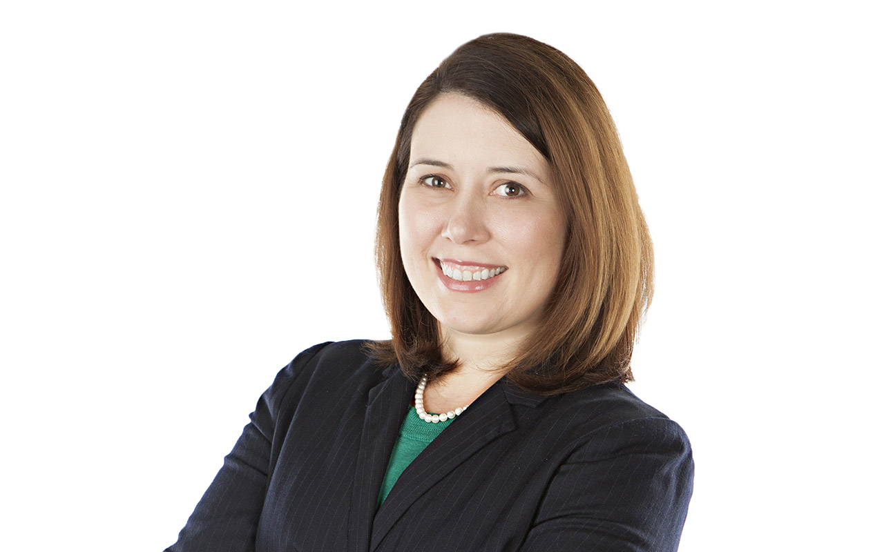 Headshot of Carrie Hanger