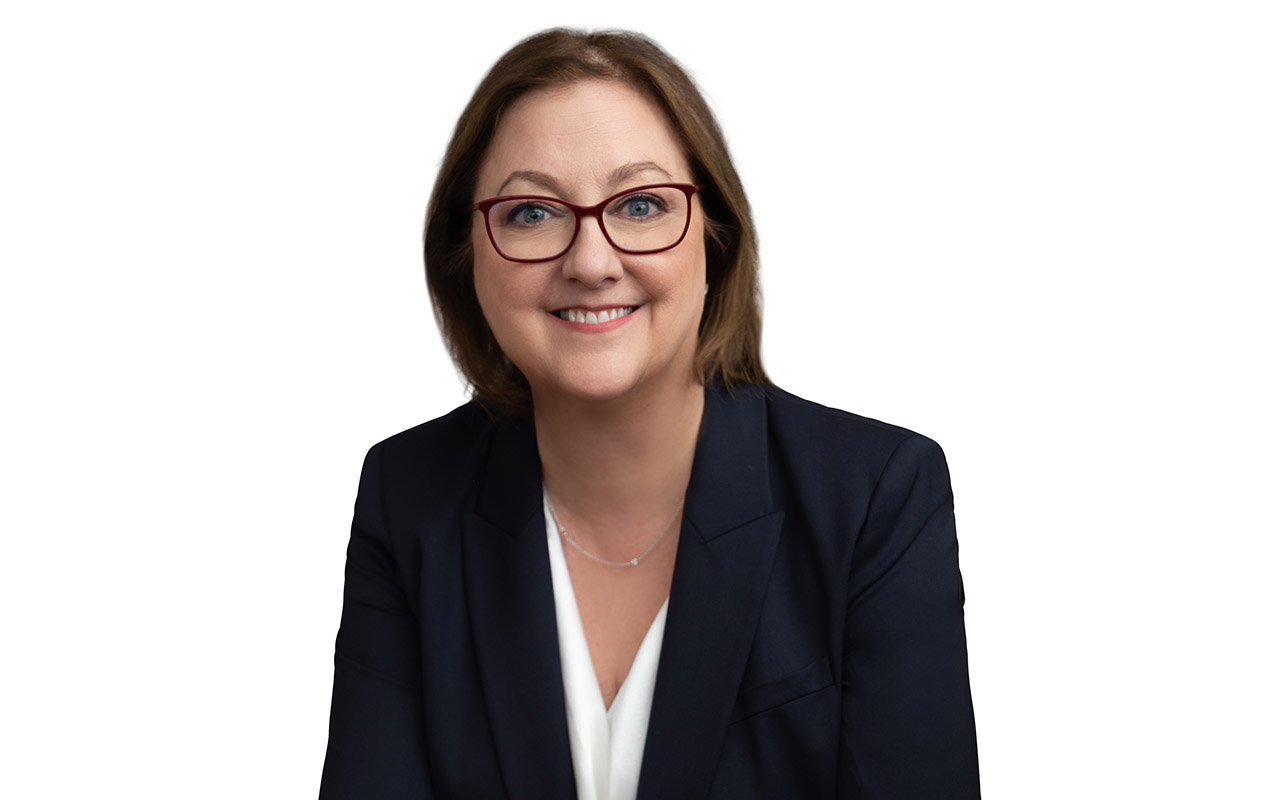 image of lori anne czepiel